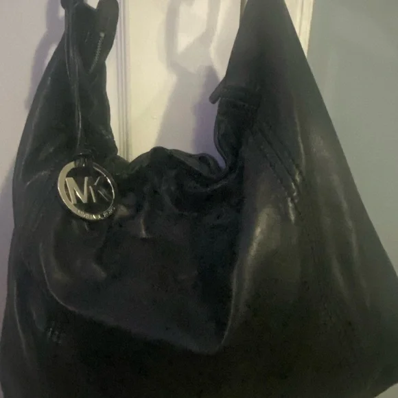 MICHAEL Michael Kors Black Hobo Bag - Picture 3 of 5